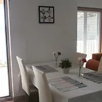 Apartmani Kali Kali