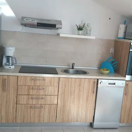 شقة Apartmani Kali كالي