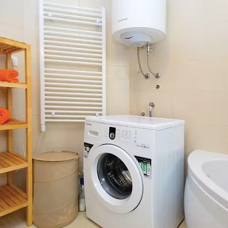 Apartmani Kali شقة كالي