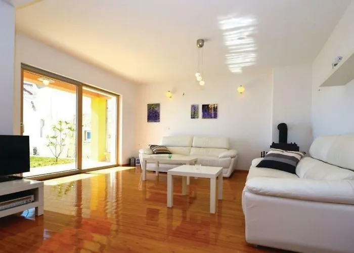 Apartmani Kali *