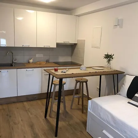 Apartmani Kali Кали