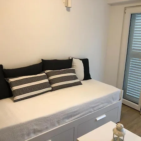 Апартаменты Apartmani Kali *