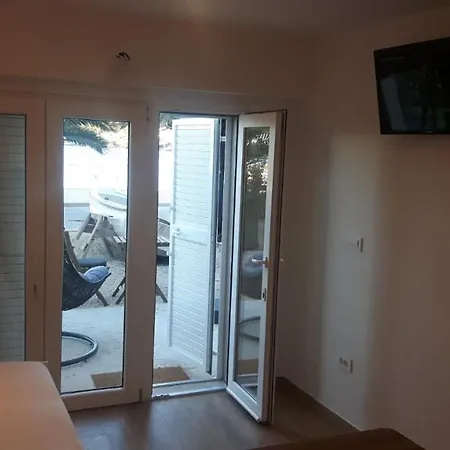 Apartmani Kali Kali