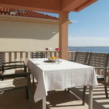 Apartmani Kali Апартаменты