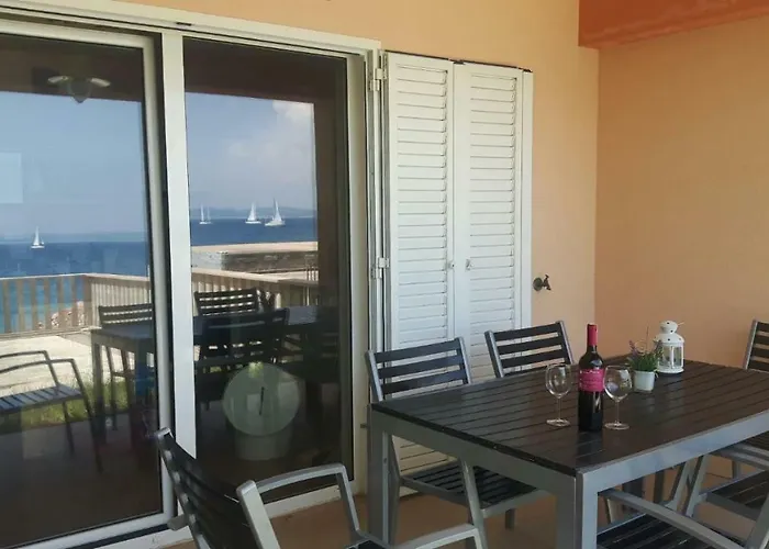 Apartmani Kali Apartman *