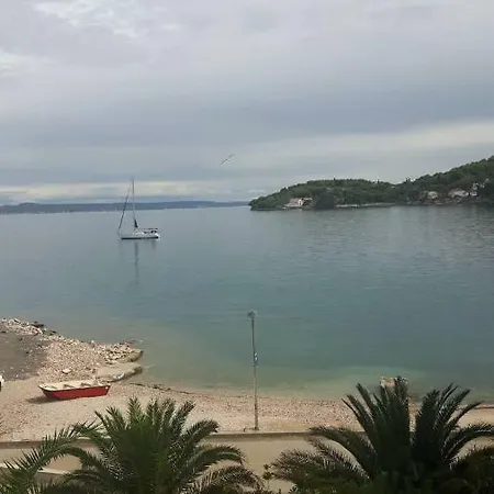 Apartmani Kali * Kali