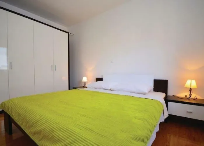 Apartmani Kali * Kali